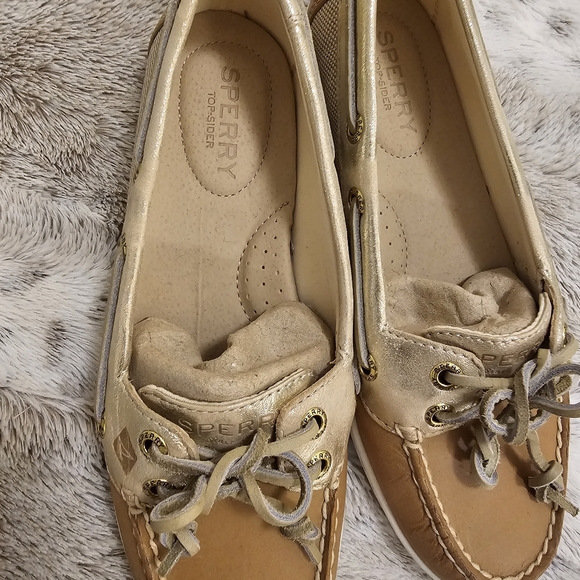 NWOT Sperry Shoes - Picture 2 of 5